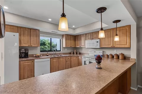 4575 Trawler Ct #201, Fort Myers, FL 33919