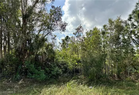 3003 37th St W, Lehigh Acres, FL 33971