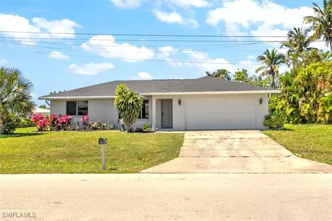 4422 SE 9th Ave, Cape Coral, FL 33904
