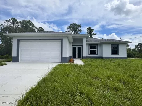 1410 Poinsettia Ave, Lehigh Acres, FL 33972