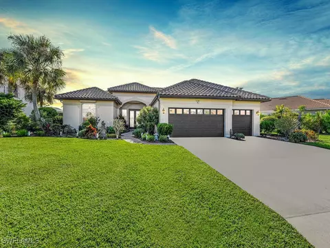 12056 Mahogany Isle Ln, Fort Myers, FL 33913