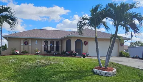 2127 NE 14th Ave, Cape Coral, FL 33909