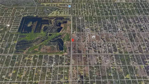 2401 E 17th St, Lehigh Acres, FL 33972 photo 10