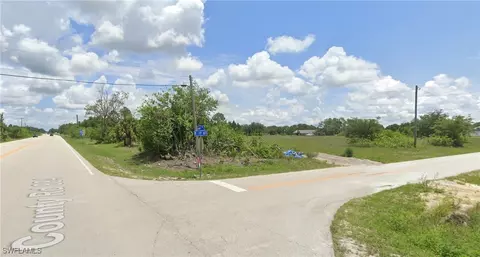 2401 E 17th St, Lehigh Acres, FL 33972 photo 2