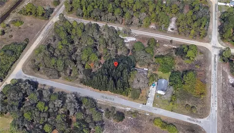 955 Pilgrim St E, Lehigh Acres, FL 33974 photo 2