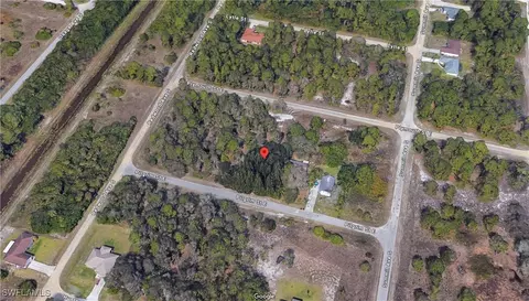 955 Pilgrim St E, Lehigh Acres, FL 33974 photo 3