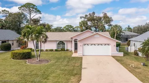 13791 Willow Bridge Dr, North Fort Myers, FL 33903