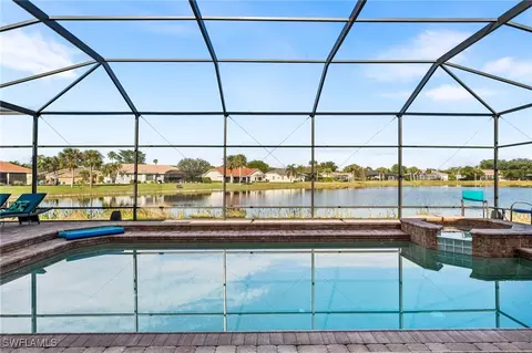 8161 Chatsworth Ct, Fort Myers, FL 33912