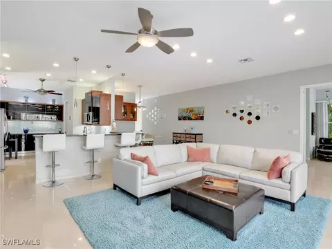 9127 Springview Loop, Estero, FL 33928 photo 4