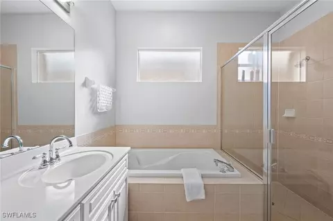 Bath - 6789 Bent Grass Dr, Naples, FL 34113 photo 2 of 3