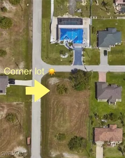 426 NW 18th Ter, Cape Coral, FL 33993