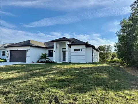 2813 14th St W, Lehigh Acres, FL 33971