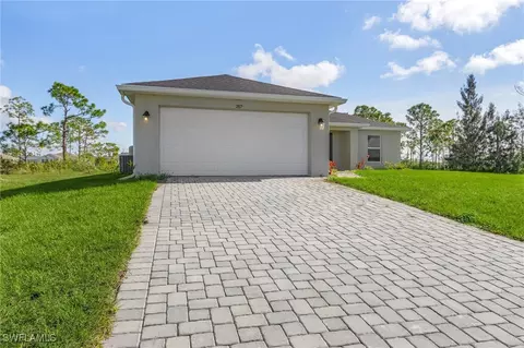 2817 NW 22nd Pl, Cape Coral, FL 33993