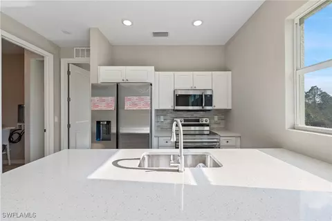 957 Commodore St, Lehigh Acres, FL 33974 photo 10