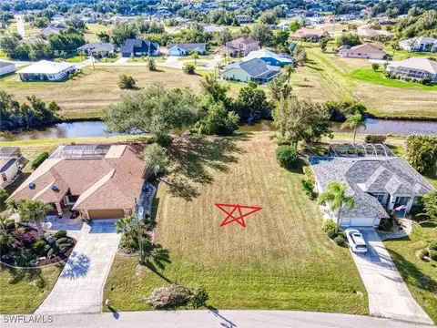 291 Barcelona St, Punta Gorda, FL 33983