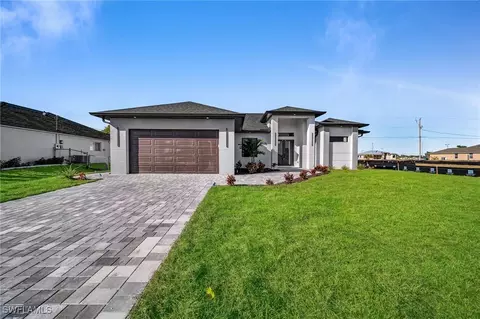 474 NE 1st Ave, Cape Coral, FL 33909