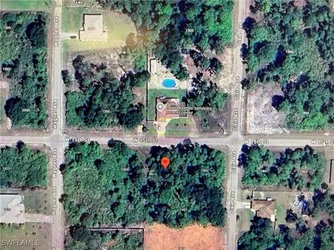 1903 W 15th St, Lehigh Acres, FL 33972