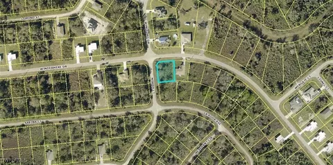 649 Windermere Dr, Lehigh Acres, FL 33972