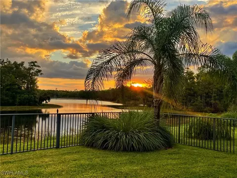 10027 Chesapeake Bay Dr, Fort Myers, FL 33913
