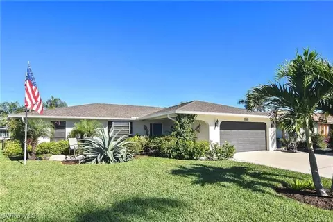 3644 Tomlinson St, Bonita Springs, FL 34134