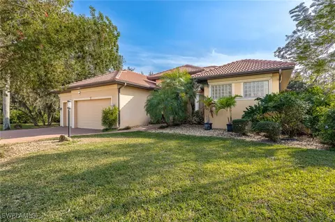 21400 Walker Farm Ct, Alva, FL 33920