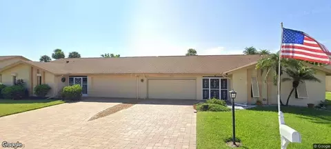 5761 Arvine Cir, Fort Myers, FL 33919