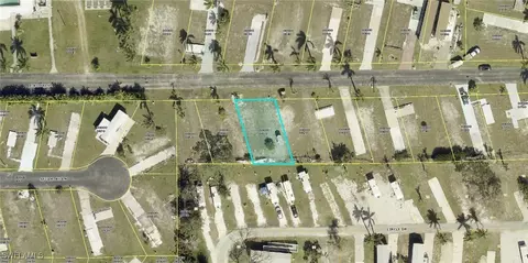 83 Birch Blvd, Fort Myers, FL 33908