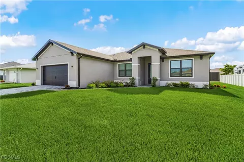4113 SW 8th Ct, Cape Coral, FL 33914
