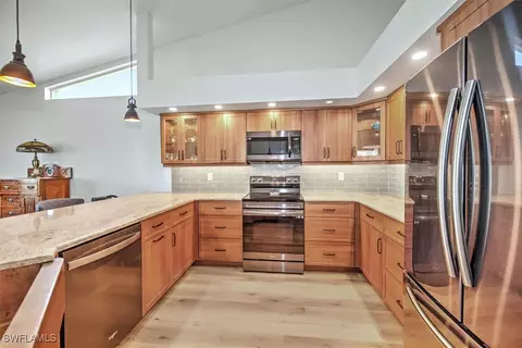 18193 Horseshoe Bay Cir, Fort Myers, FL 33967