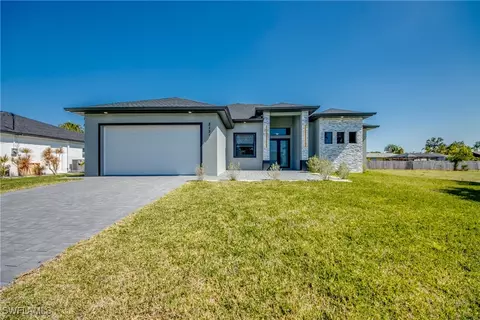 2121 Coral Point Dr, Cape Coral, FL 33990