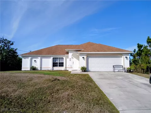 778 Cashmere Ave, Lehigh Acres, FL 33974
