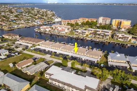 4023 SE 19th Pl #107, Cape Coral, FL 33904