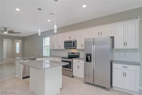 3998 Spotted Eagle Way, Fort Myers, FL 33966