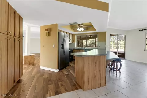 173 Pebble Beach Cir, Naples, FL 34113 photo 8