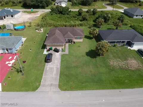 2026 S Montana Cir, Labelle, FL 33935