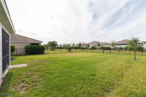 3633 E Hampton Cir, Alva, FL 33920 photo 28