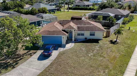1918 SW 13th Ln, Cape Coral, FL 33991
