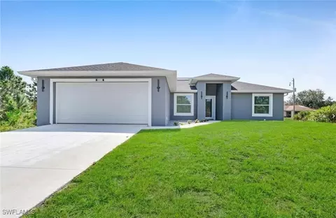2513 74th St W, Lehigh Acres, FL 33971