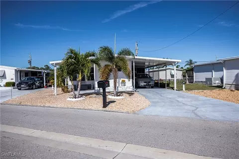 169 Chisholm Trl, North Fort Myers, FL 33917
