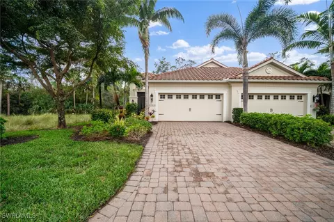 10039 Montevina Dr, Estero, FL 33928