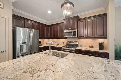 10039 Montevina Dr, Estero, FL 33928 photo 12