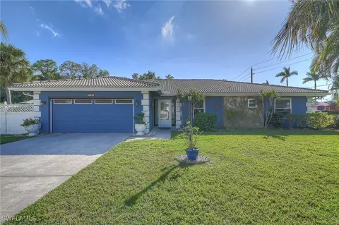 9750 Delaware St, Bonita Springs, FL 34135