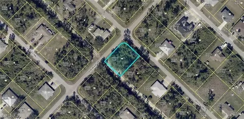 51495151 28th St SW, Lehigh Acres, FL 33973
