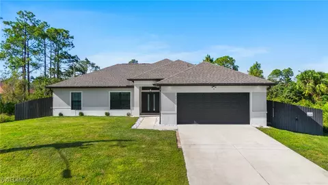 2917 Connie Ave N, Lehigh Acres, FL 33971