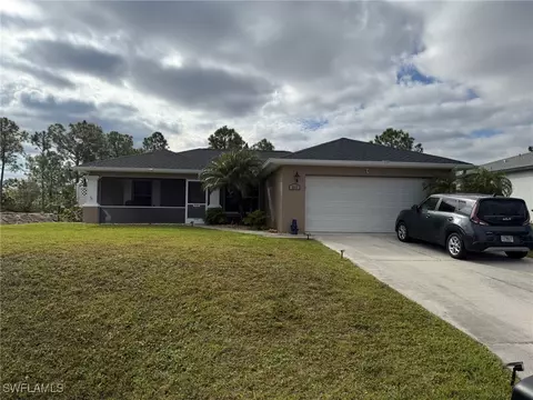 3213 41st St W, Lehigh Acres, FL 33971