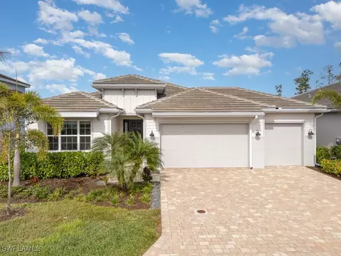 28089 Captiva Shell Loop, Bonita Springs, FL 34135