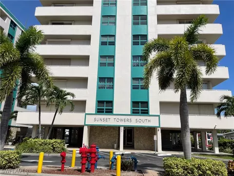 4807 Sunset Ct #607, Cape Coral, FL 33904