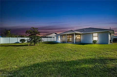 2115 SE 14th St, Cape Coral, FL 33990