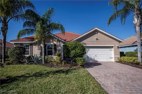 3217 Birch Tree Ln, Alva, FL 33920