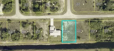 844 Charles Sise St E, Lehigh Acres, FL 33974